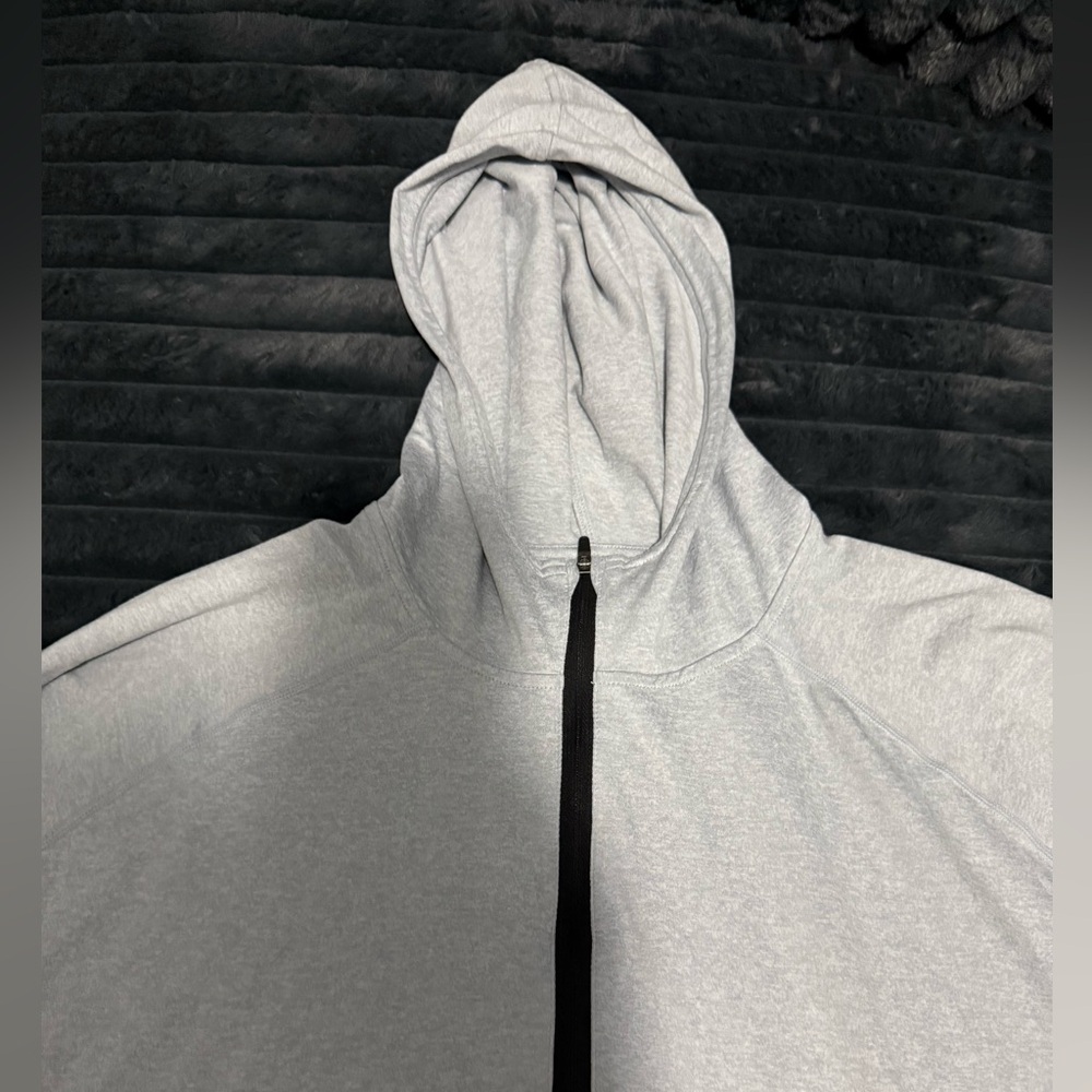 Vuori Light Gray Pullover - image 4